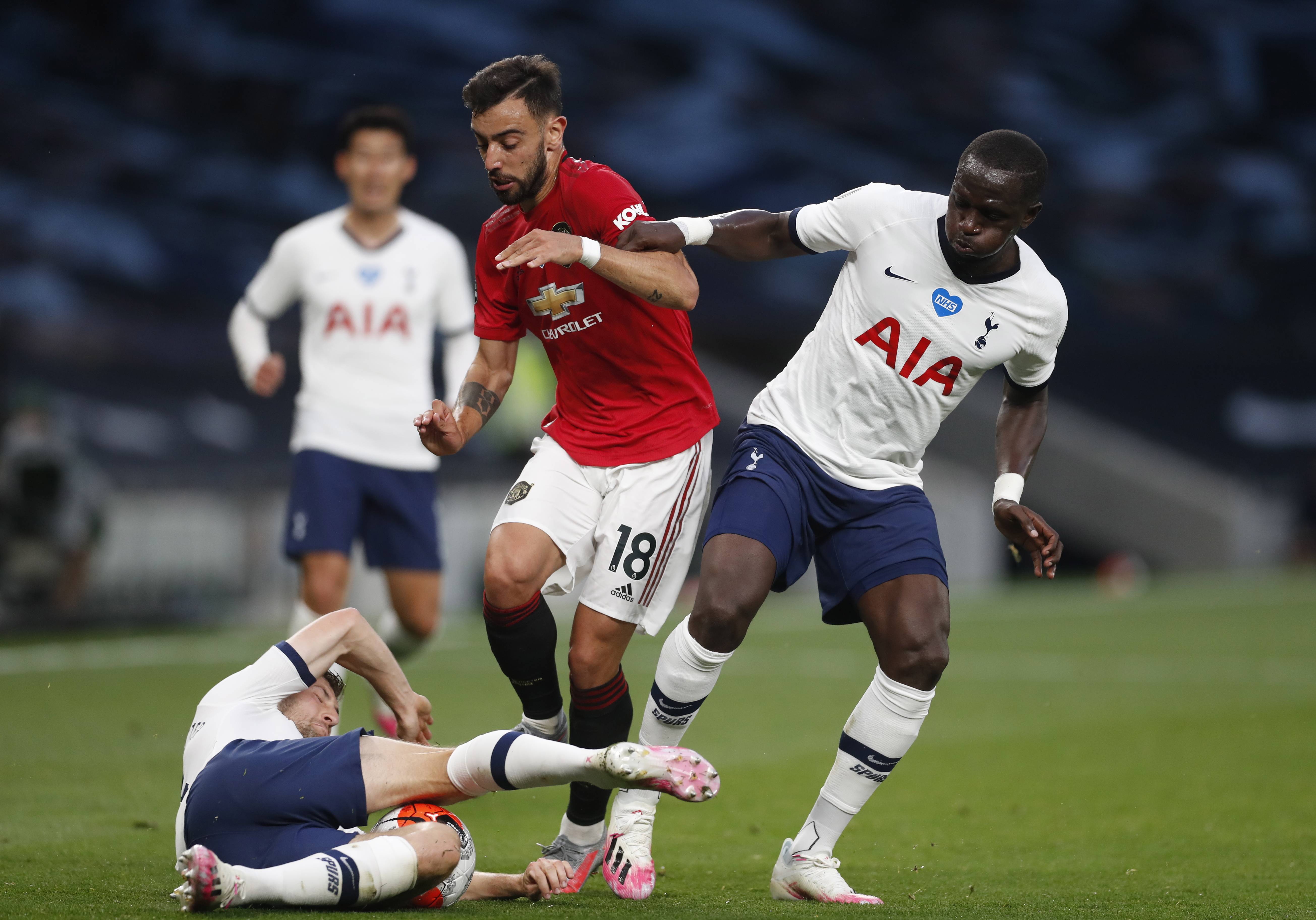 洲赛场上傲 洲赛场上傲